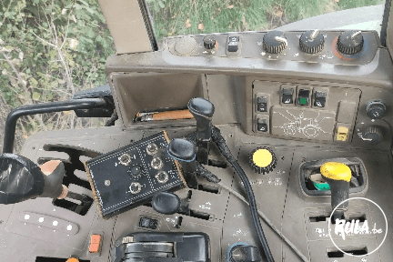John Deere, 6630