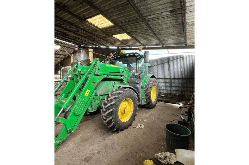 John Deere, 6135R