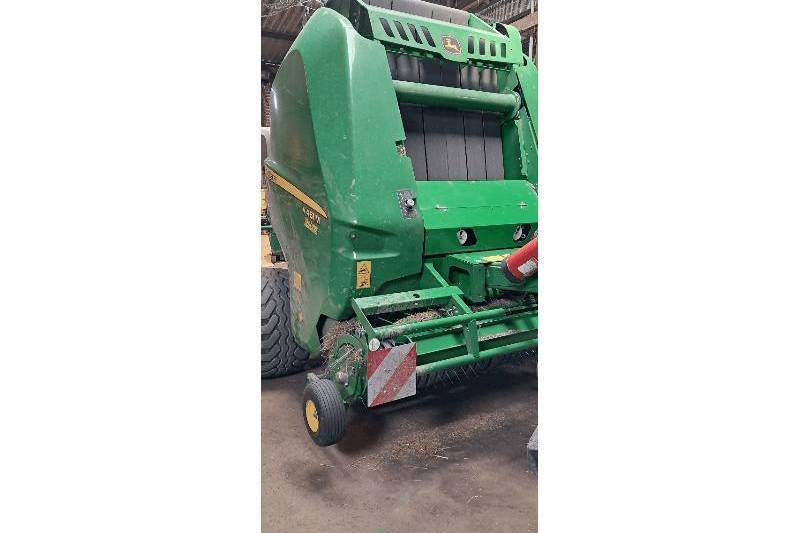 John Deere, V461M