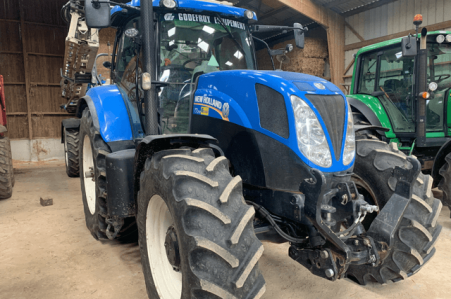 New Holland, T7.210 RC