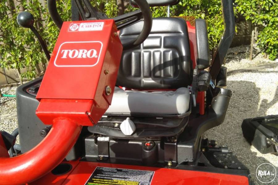 tracteur tondeuse cylindrique  TORO 3100d