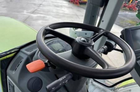 Claas, ARION 620 CEBIS Claas, ARION 620 CEBIS