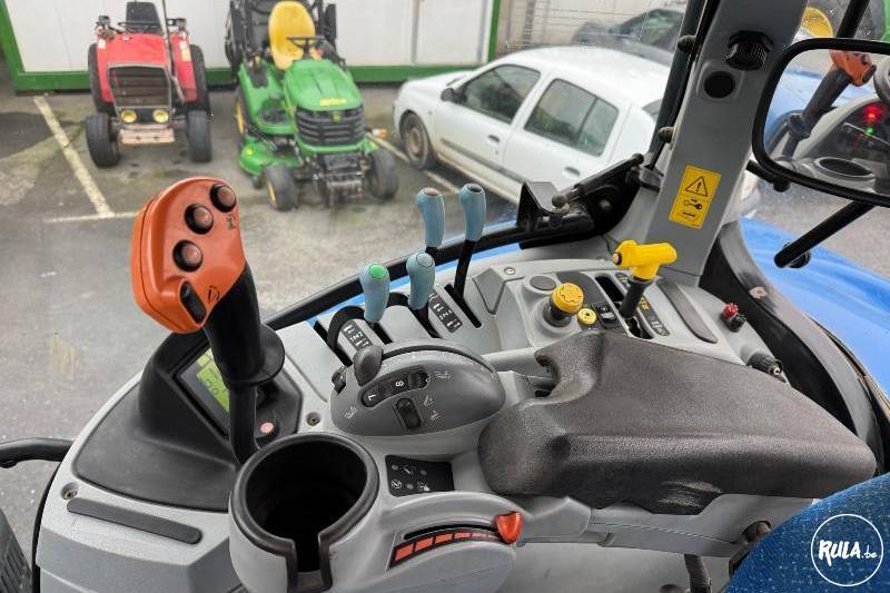 New Holland, T7.185