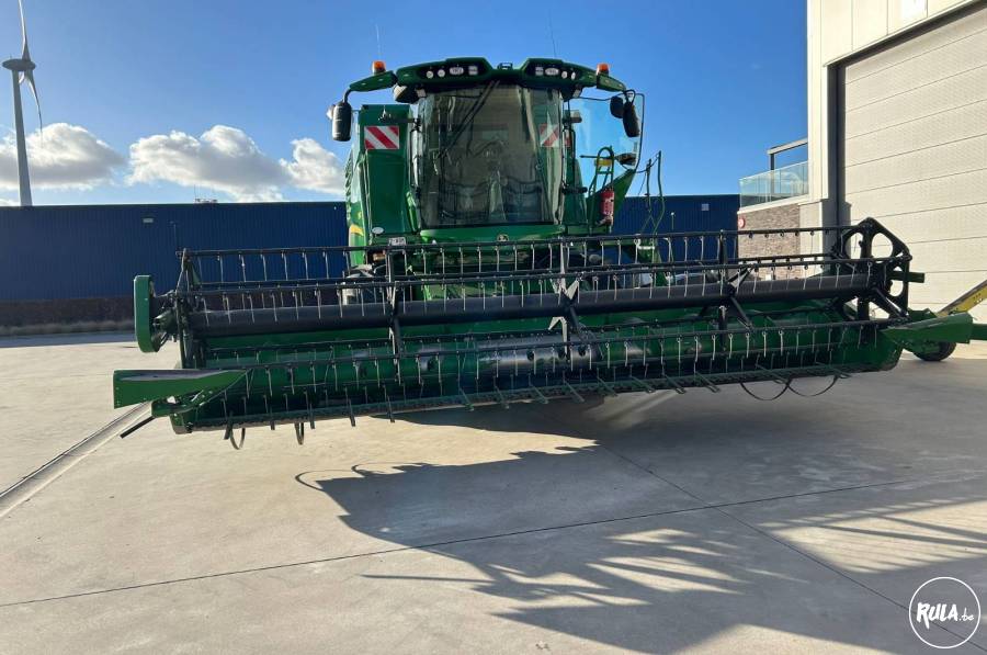 John Deere T560i John Deere T560i