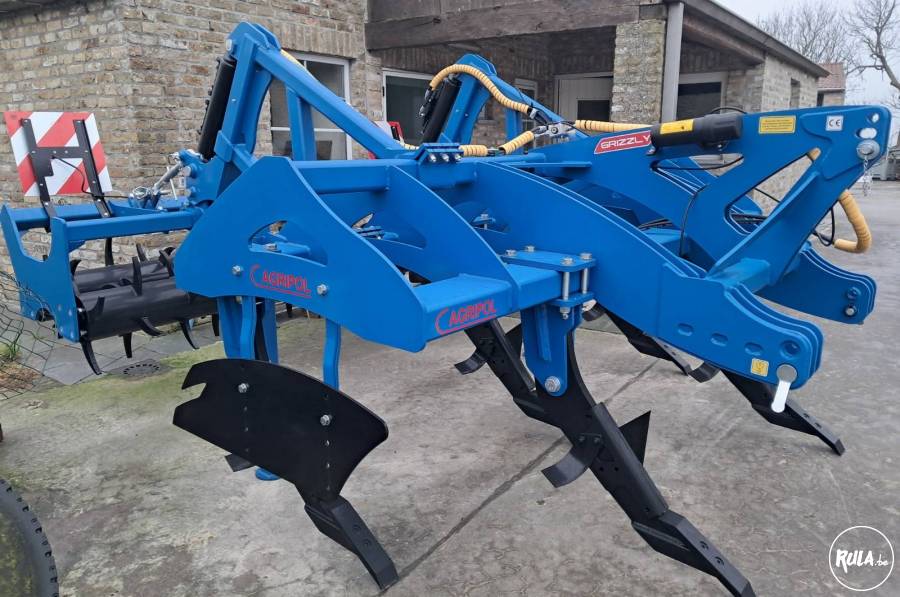 made in poland Schijveneg cultivator diepwoeler 