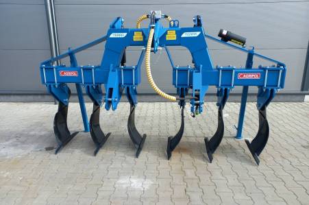 made in poland Schijveneg cultivator diepwoeler 