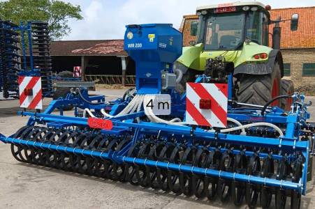 made in poland Schijveneg cultivator diepwoeler 