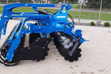 made in poland Schijveneg cultivator diepwoeler 