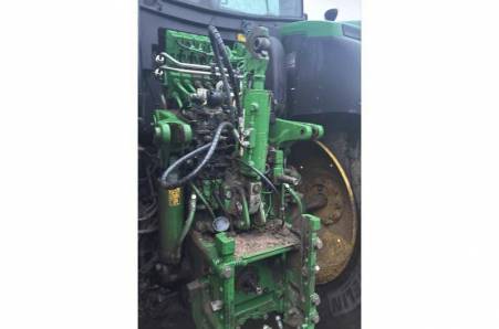 John Deere, 6215R