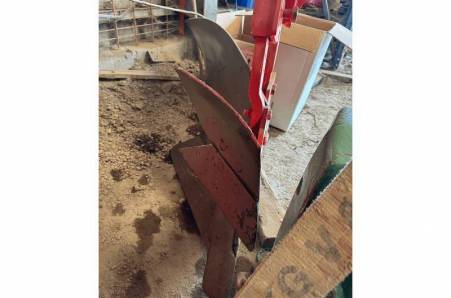 Kuhn, VARIMASTER 123