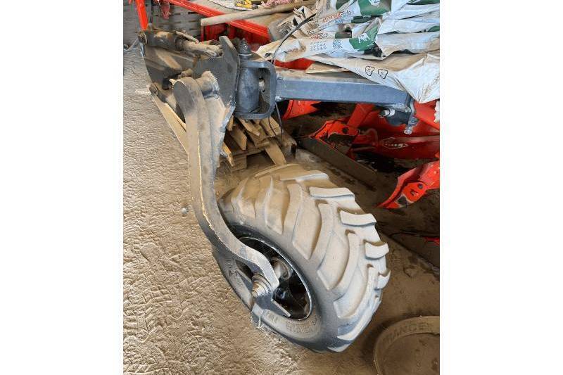 Kuhn, VARIMASTER 123