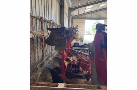 Kuhn, VARIMASTER 123