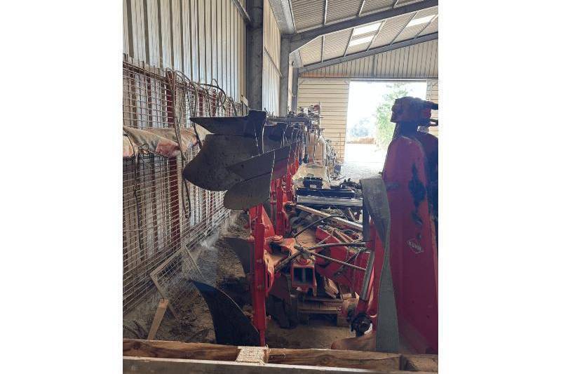 Kuhn, VARIMASTER 123