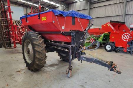 Vicon getrokken pendelstrooier