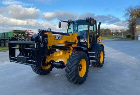 JCB TM320  