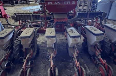 Kuhn, PLANTER 2