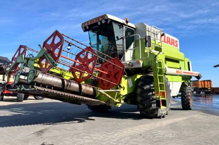 Claas Dominator 118 SL MAXI 