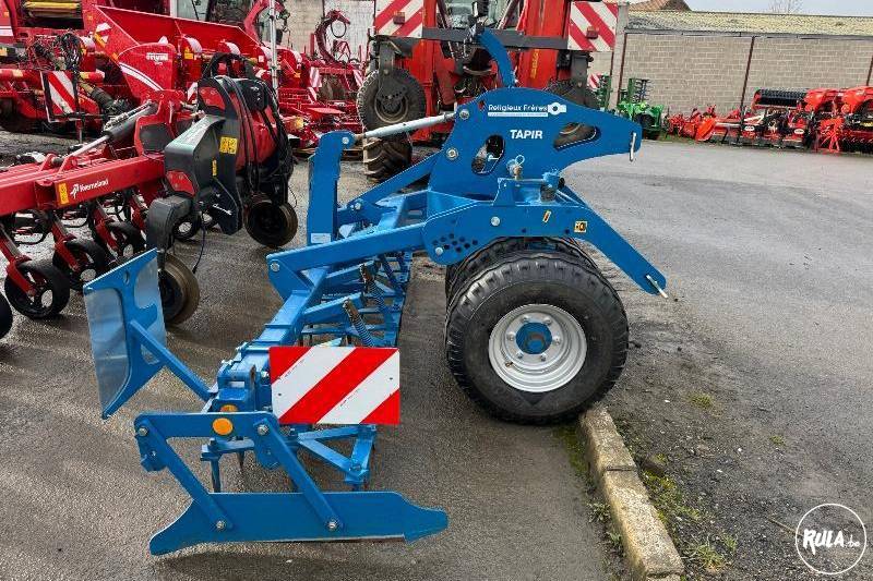 Religieux, TAPIR 80 L 3M