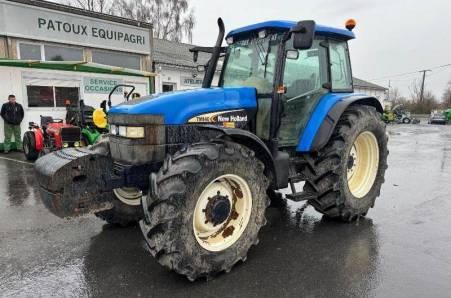 New Holland, TM140