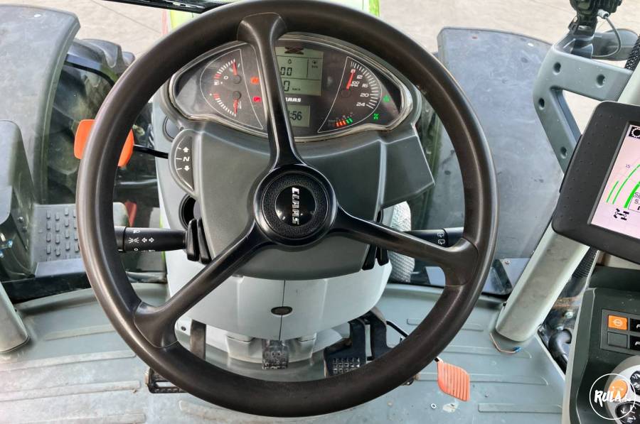 Claas Arion 650 C-Matic 