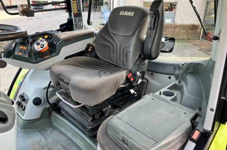 Claas Arion 650 C-Matic 