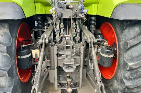 Claas Arion 650 C-Matic 