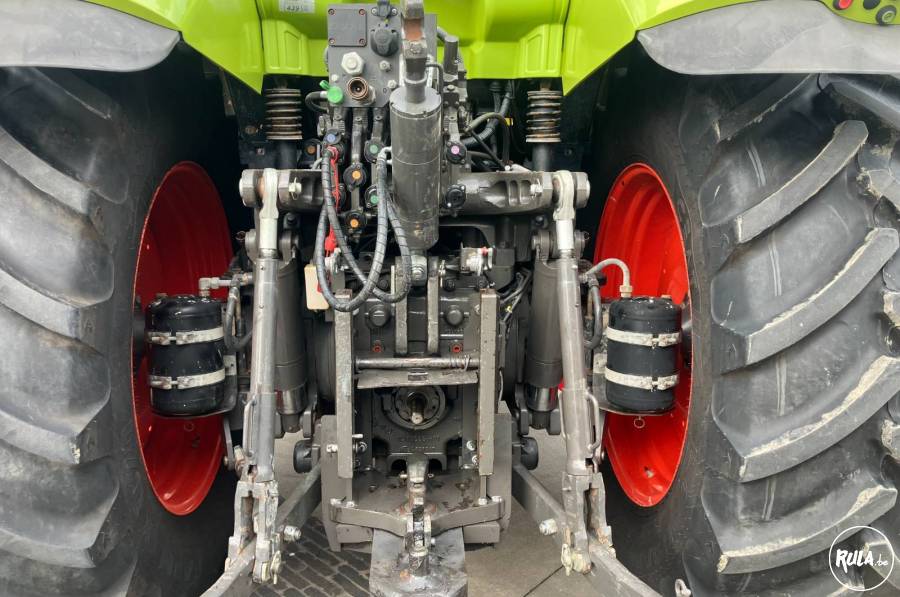 Claas Axion 830 CIS Claas Axion 830 CIS