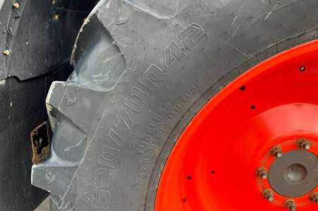 Claas Axion 830 CIS Claas Axion 830 CIS