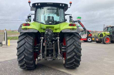 Claas Axion 830 CIS Claas Axion 830 CIS