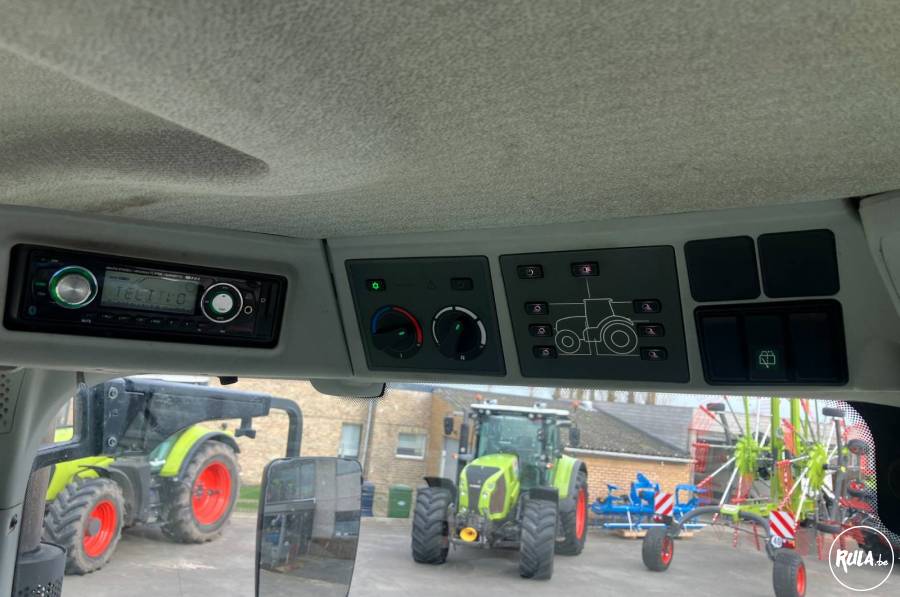 Claas Axion 830 CIS Claas Axion 830 CIS
