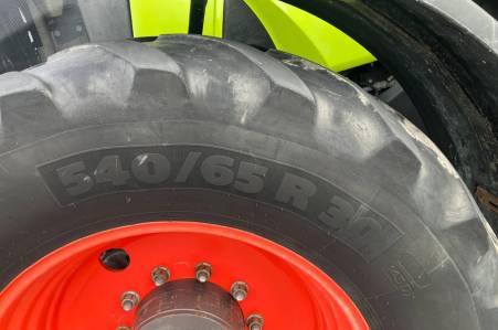 Claas Axion 830 CIS Claas Axion 830 CIS