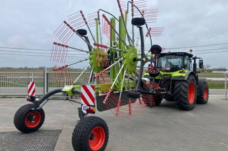 Claas Liner 2900 