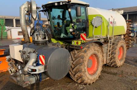 Claas XERION 781 SGT 