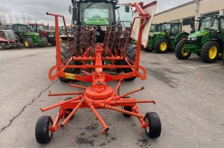 Kuhn, GA 4121 GM