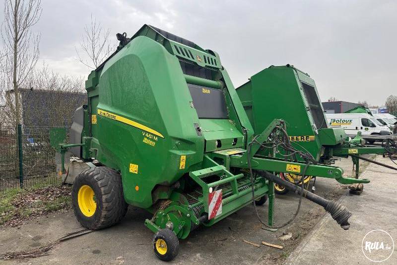 John Deere, V461M