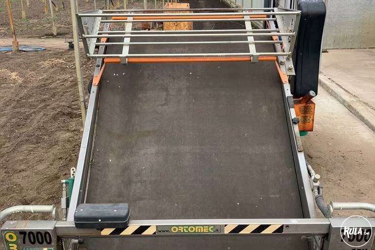 Ortomec 7000 zelfrijdende oogstmachine