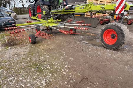 Claas liner 2800 trend 