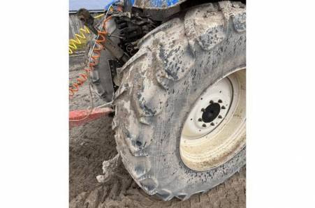 New Holland, T6.165S