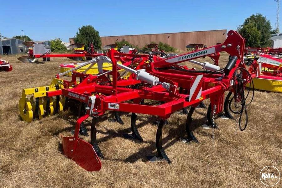 Déchaumeur Pottinger Synkro 4030 K Déchaumeur Pottinger Synkro 4030 K