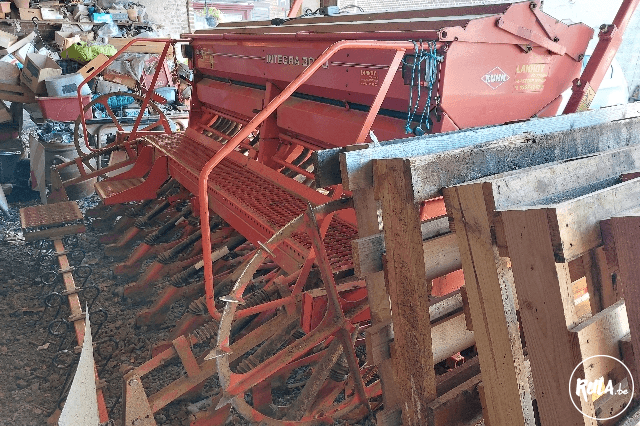 Kuhn, HA3000 + INTEGRA