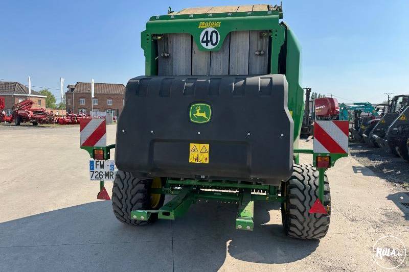 John Deere, V461M