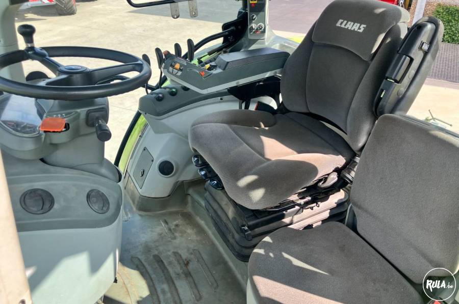 Claas Arion 650 CIS 