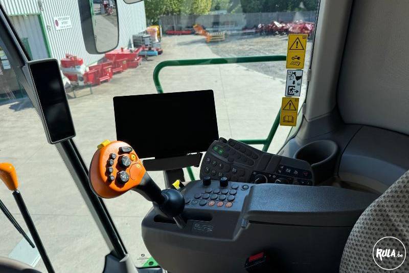 John Deere, T550