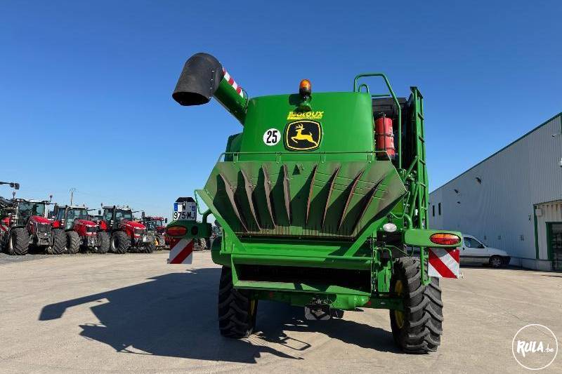 John Deere, T550