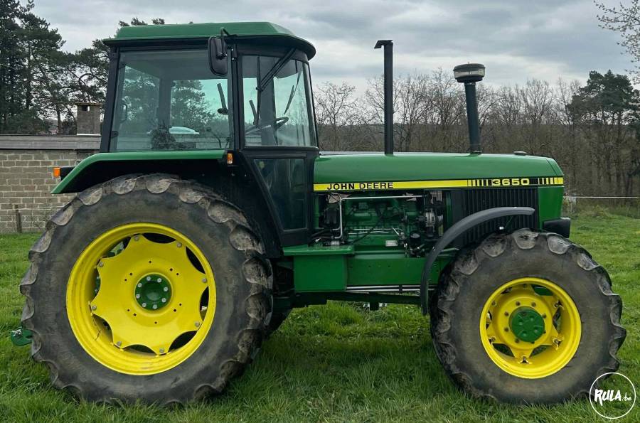 John Deere 3650 