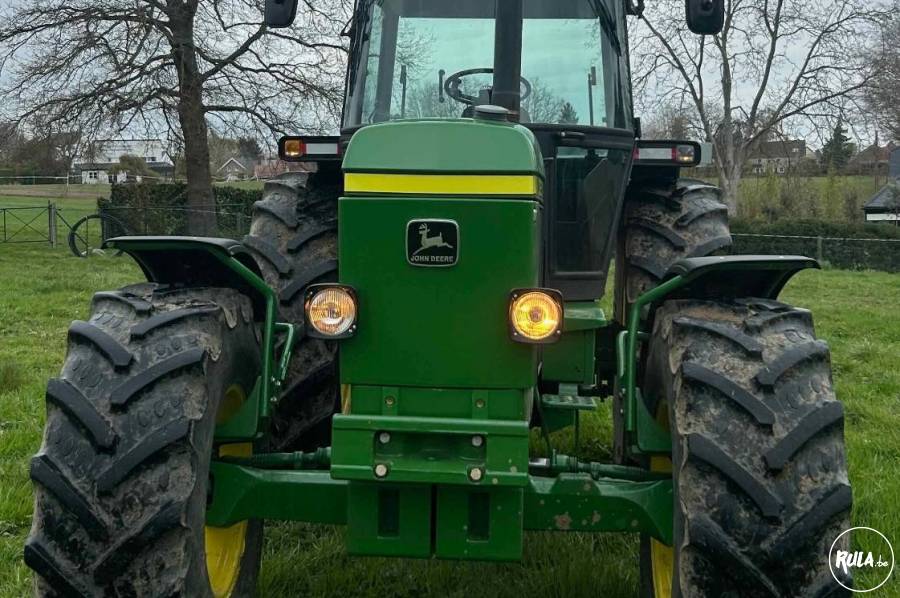 John Deere 3650 