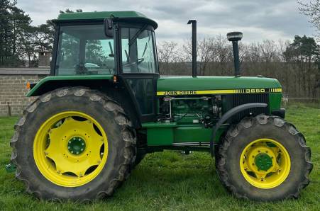 John Deere 3650 