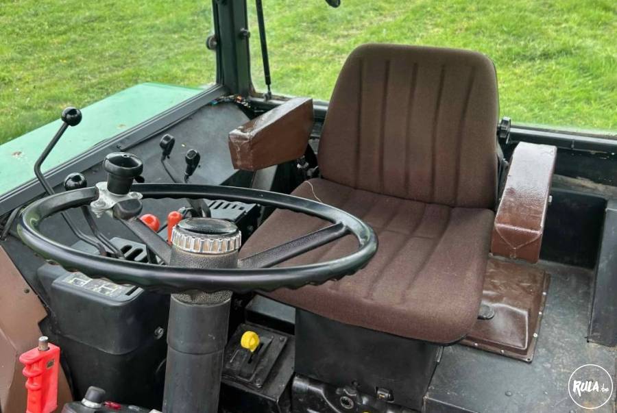 John Deere 3650 