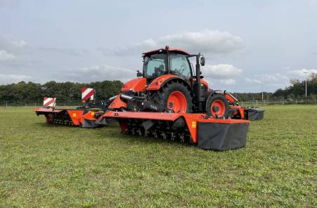 Kubota Tripelmaaier/ kneuzer 
