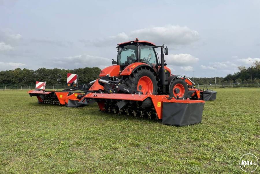 Kubota Tripelmaaier/ kneuzer 